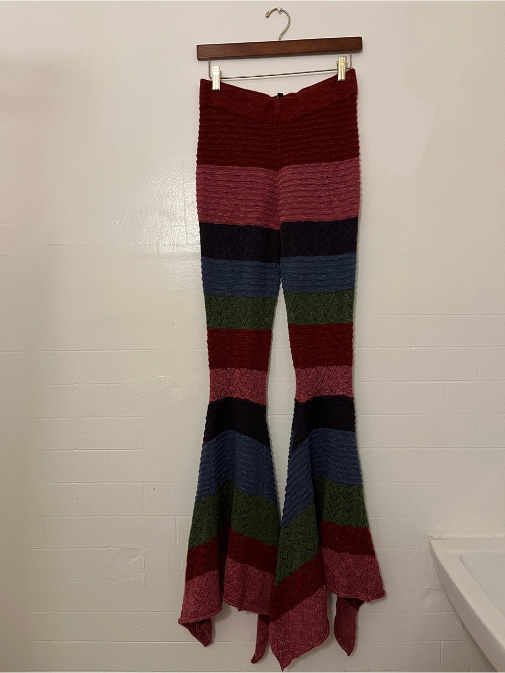 Knit flares